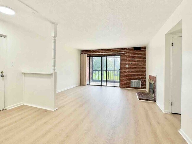 Building Photo - 3602 Rustic Ln