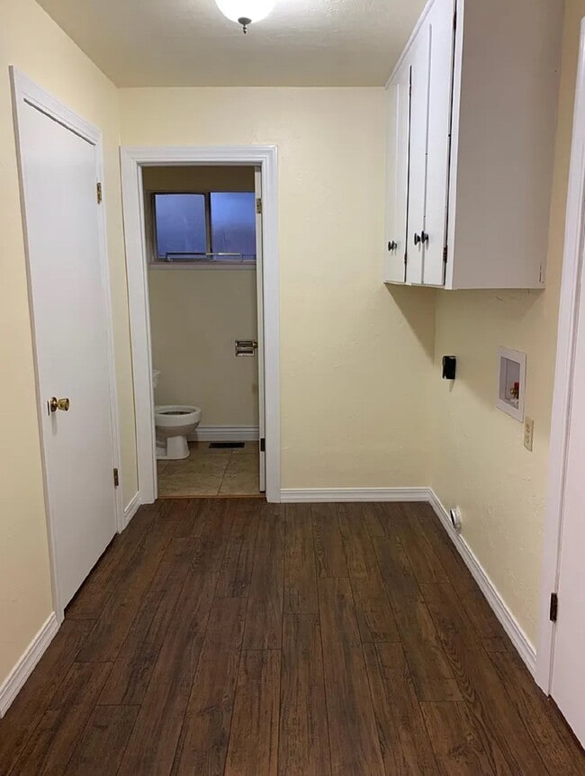 Building Photo - COMING SOON! Corner lot home with fenced b...