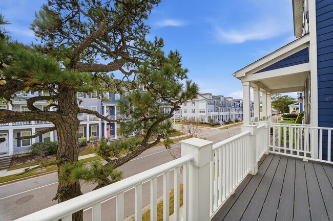 Building Photo - 4106 Pleasant Ave