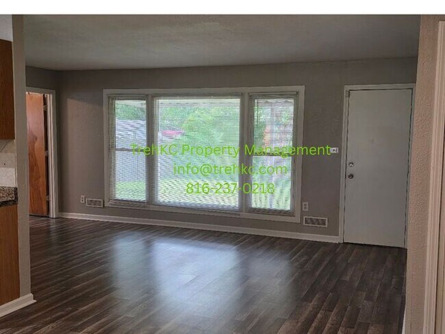 Building Photo - SPACIOUS 4-BEDROOM RANCH HOME FOR RENT!