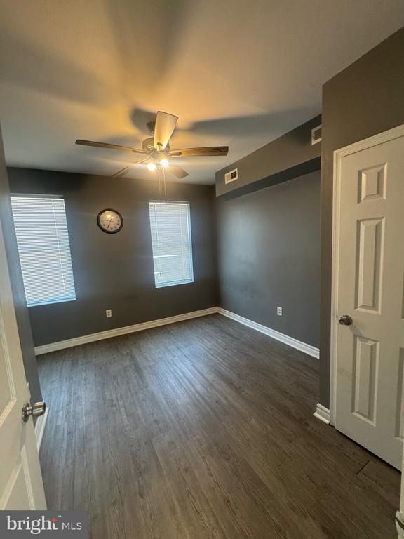 Building Photo - 1108 N Bond St