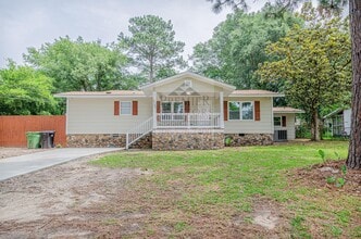 Building Photo - 5724 Sanford Ave