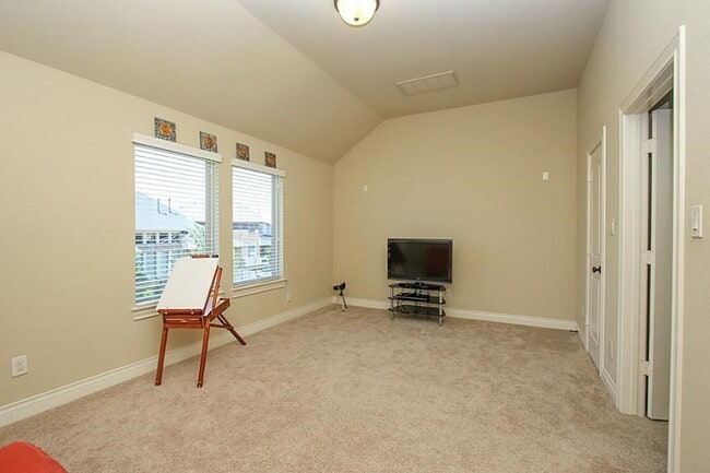 Building Photo - 27827 Ramble Rock Ct