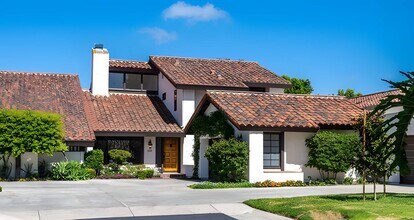 Building Photo - 1377 Camino Teresa