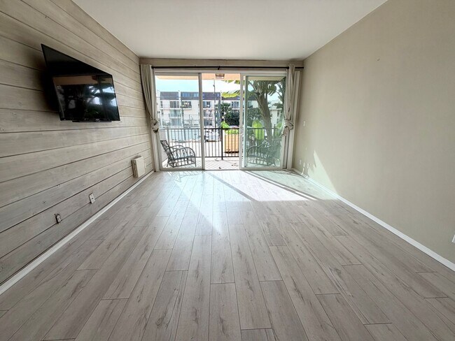 Building Photo - 2 Bed | 2 Bath Condo Near Pepperdine University – Gated Community with Ocean Views