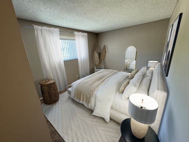 Building Photo - Coastal Living in Port Hueneme – 2 Bedroom Condo with Community Amenities