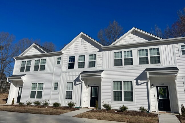 Building Photo - 2490 Ashton Park Ln