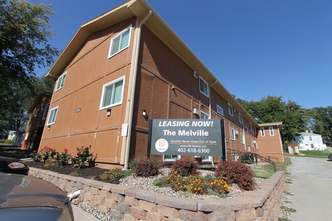 Building Photo - First Floor Two bedroom duplex with Garage...