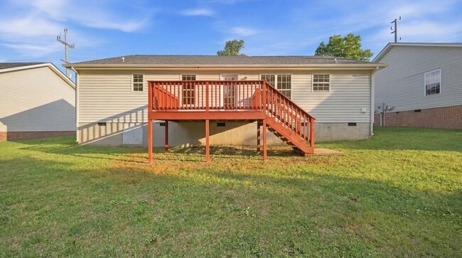 Building Photo - 3 bedroom East Brainerd Home!