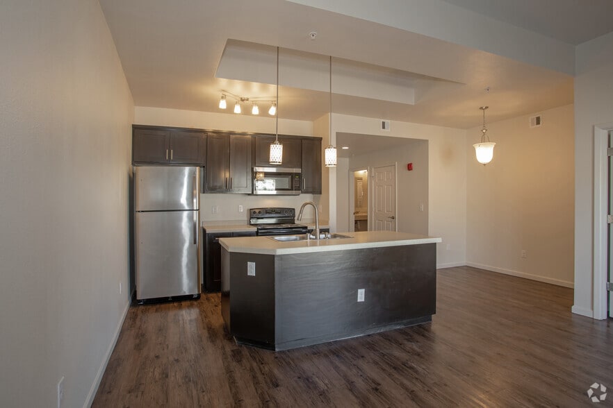 Interior Photo - The Onix Apartments