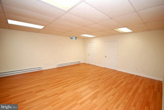 Building Photo - 31 Maidenhead Rd