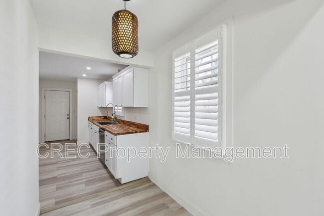 Building Photo - 2925 Alabama Dr