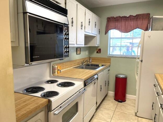 Building Photo - 1152 Circle Dr