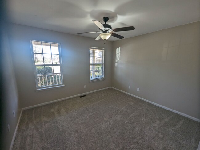 Building Photo - Hanahan Lake View Home for Lease
