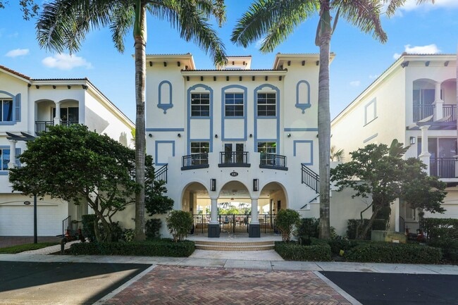 Building Photo - 3111 Waterside Cir