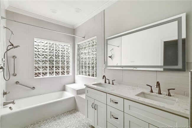 Building Photo - 50 Dino Ct