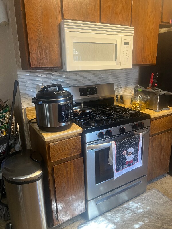 Building Photo - 11606 Pearwood Pl