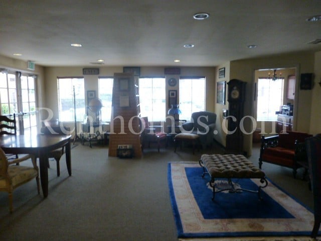 Building Photo - Mission Valley, 2220 Camino De La Reina #213 - Great Location Close to All!