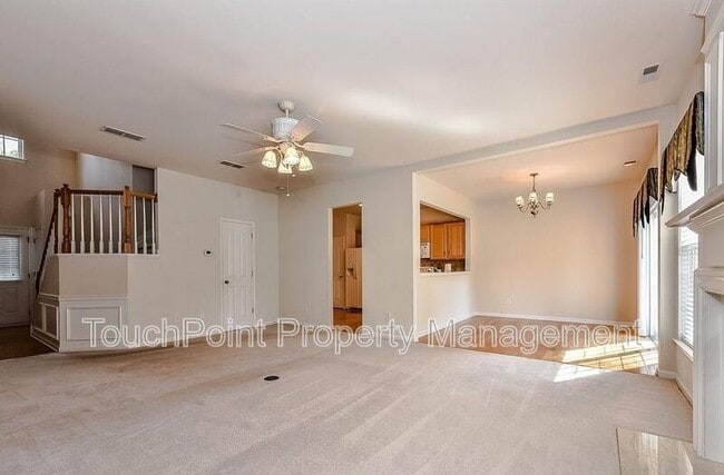 Building Photo - 9043 Mcalwaine Preserve Ave