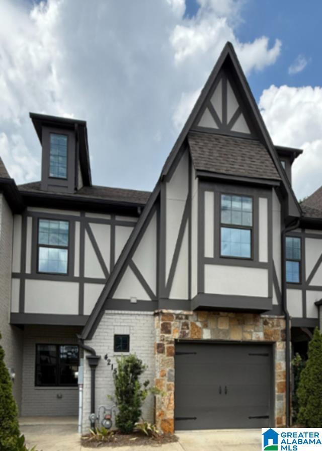 Building Photo - 4215 Lennox Dr