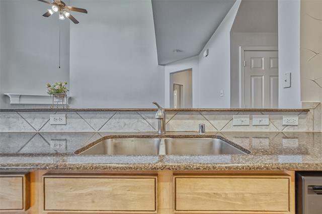 Building Photo - 4609 Pine Brook Dr