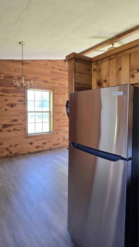 Building Photo - 125 Clint St