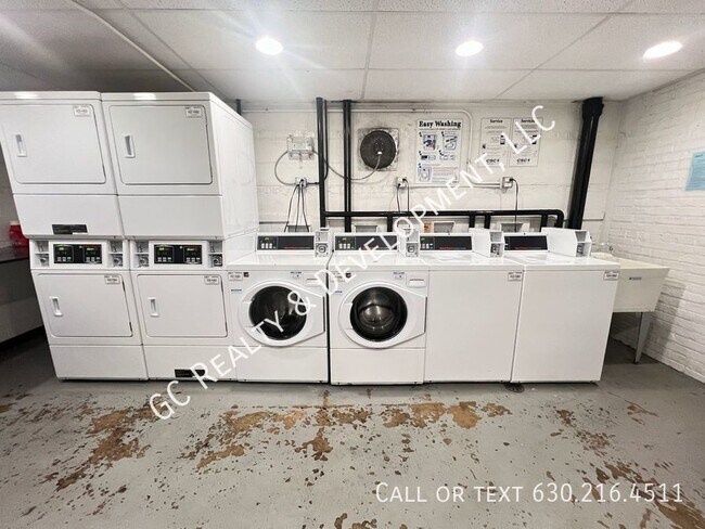 Building Photo - ***HEART OF EDGEWOOD / 1 BDRM - 1 BTH /  H...