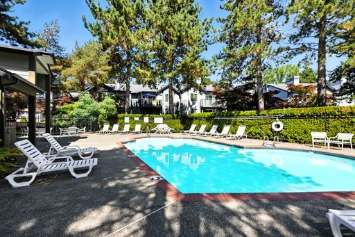 Building Photo - Kirkland Place Condominium