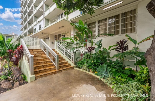 Building Photo - 445 Kaiolu St