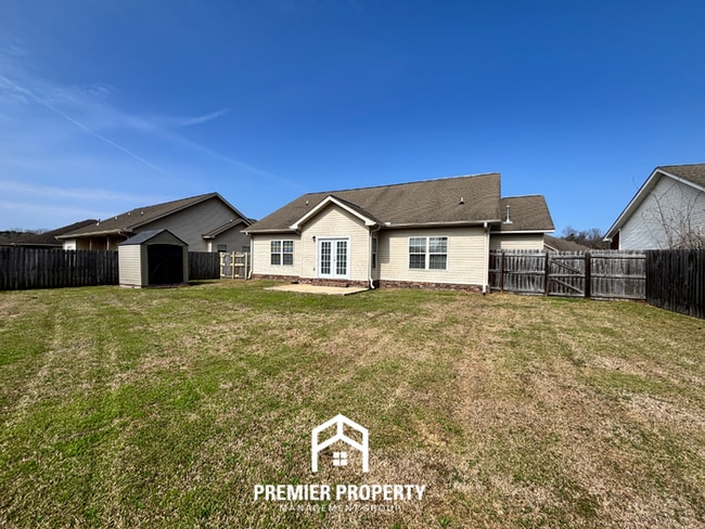 Building Photo - Charming 3BR Tuscaloosa Home | Hardwood Floors, Brick Fireplace, 2-Car Garage & Fenced Yard