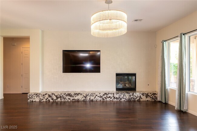 Building Photo - 2057 Orchard Mist St