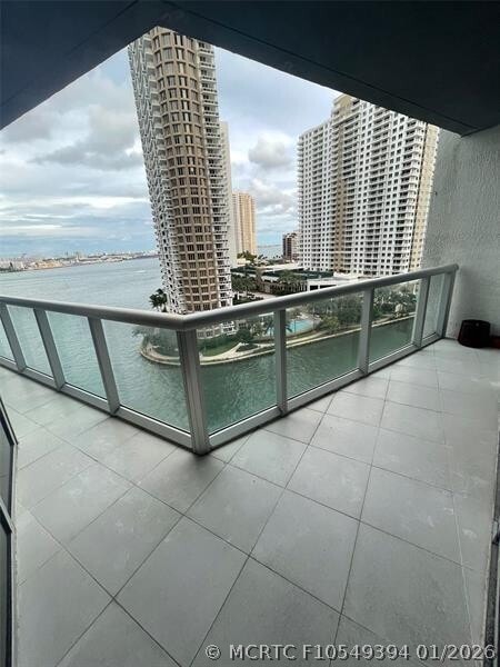 Building Photo - 465 Brickell Ave