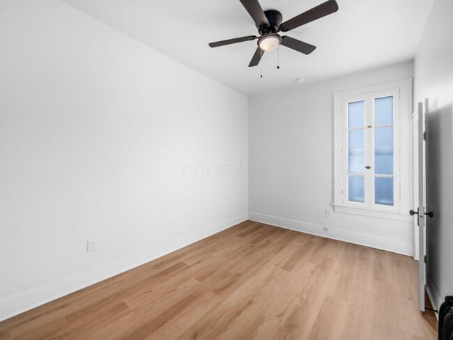 Building Photo - 49 S Liberty St