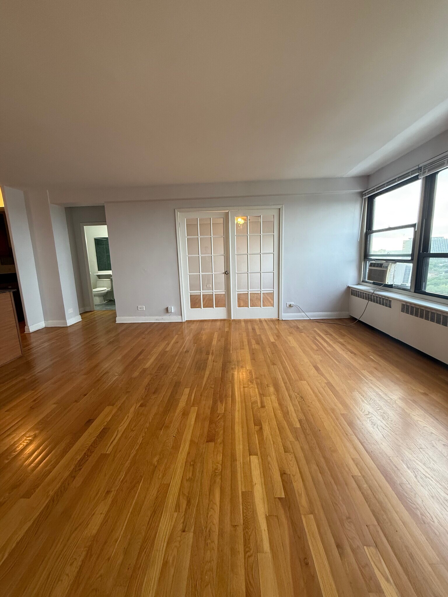 Building Photo - 4230 N Marine Dr