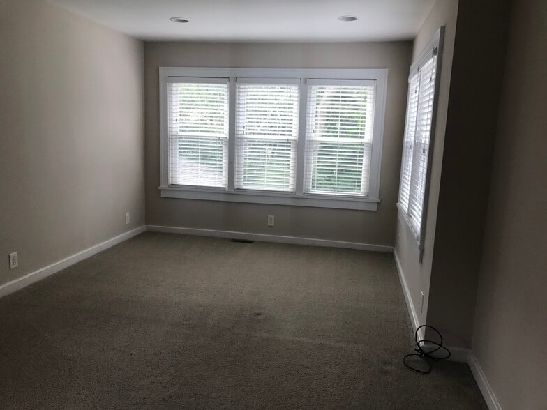 Bedroom 1 - 129 Hamilton Dr