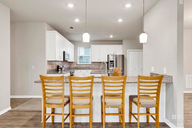 Building Photo - 7014 Shallow Brook Ct