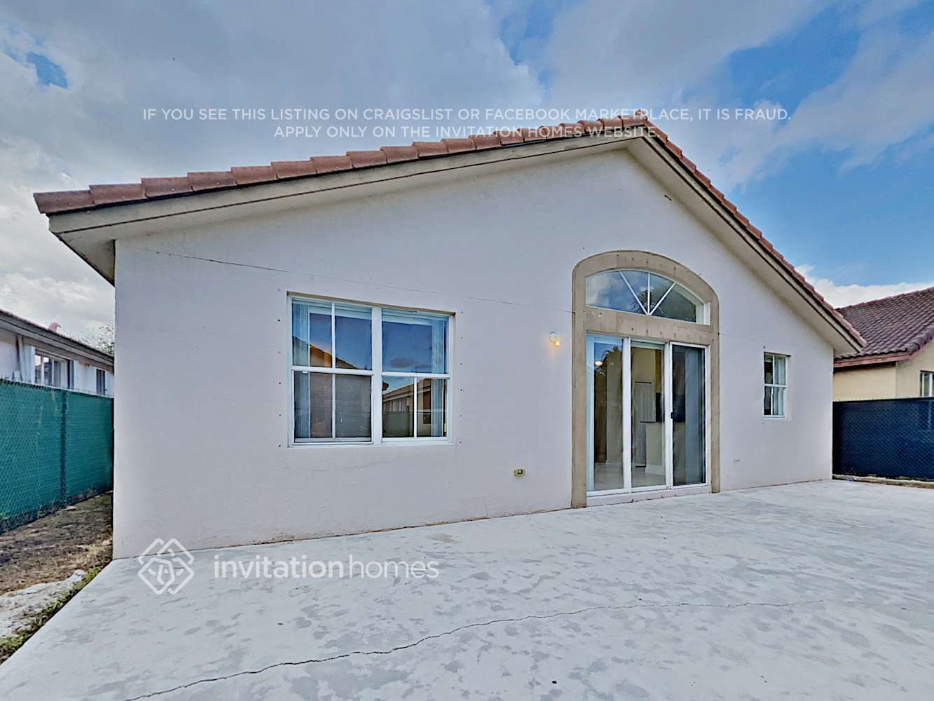 Building Photo - 15470 SW 23rd Ln