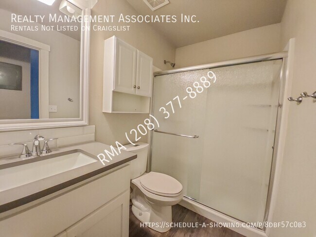 Building Photo - 4106 Tredwell Pl