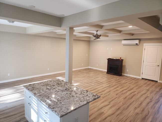 Building Photo - 958 152nd St E