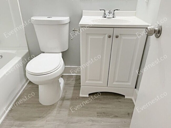 Building Photo - 8789 Ashton Rd