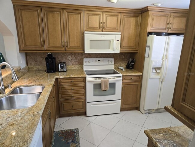 Building Photo - 5532 La Puerta Del Sol Blvd S