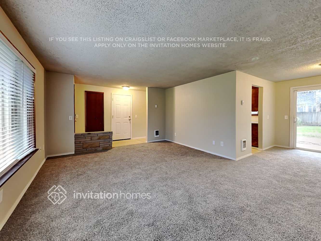 Building Photo - 711 17th St Pl NW