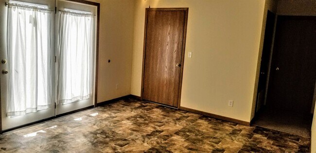 Building Photo - 16880 Huntington Lane A &amp; B