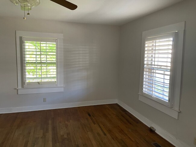 Building Photo - 1115 Macon Hwy