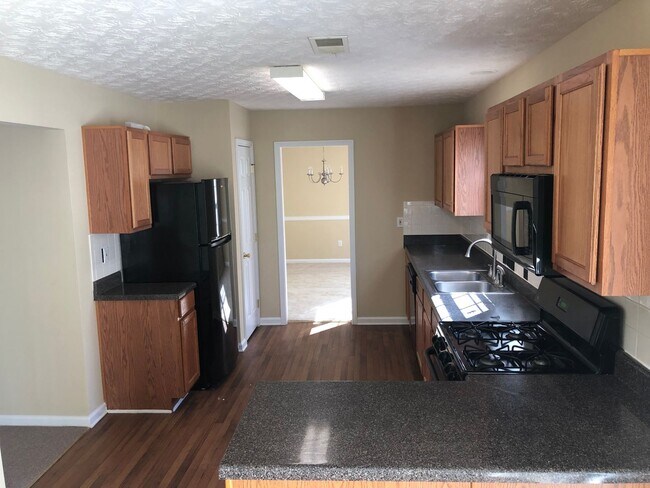 Building Photo - Wonderful 4 Bed 3 Bath home in Walton Co C...