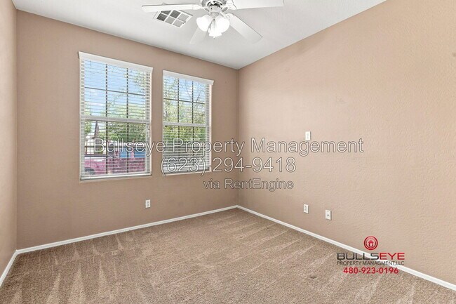 Building Photo - 3289 E Ivanhoe St