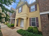 Building Photo - townhouse