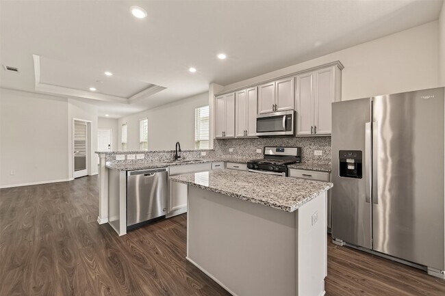 Building Photo - 25543 Pitchfork Ranch Pl