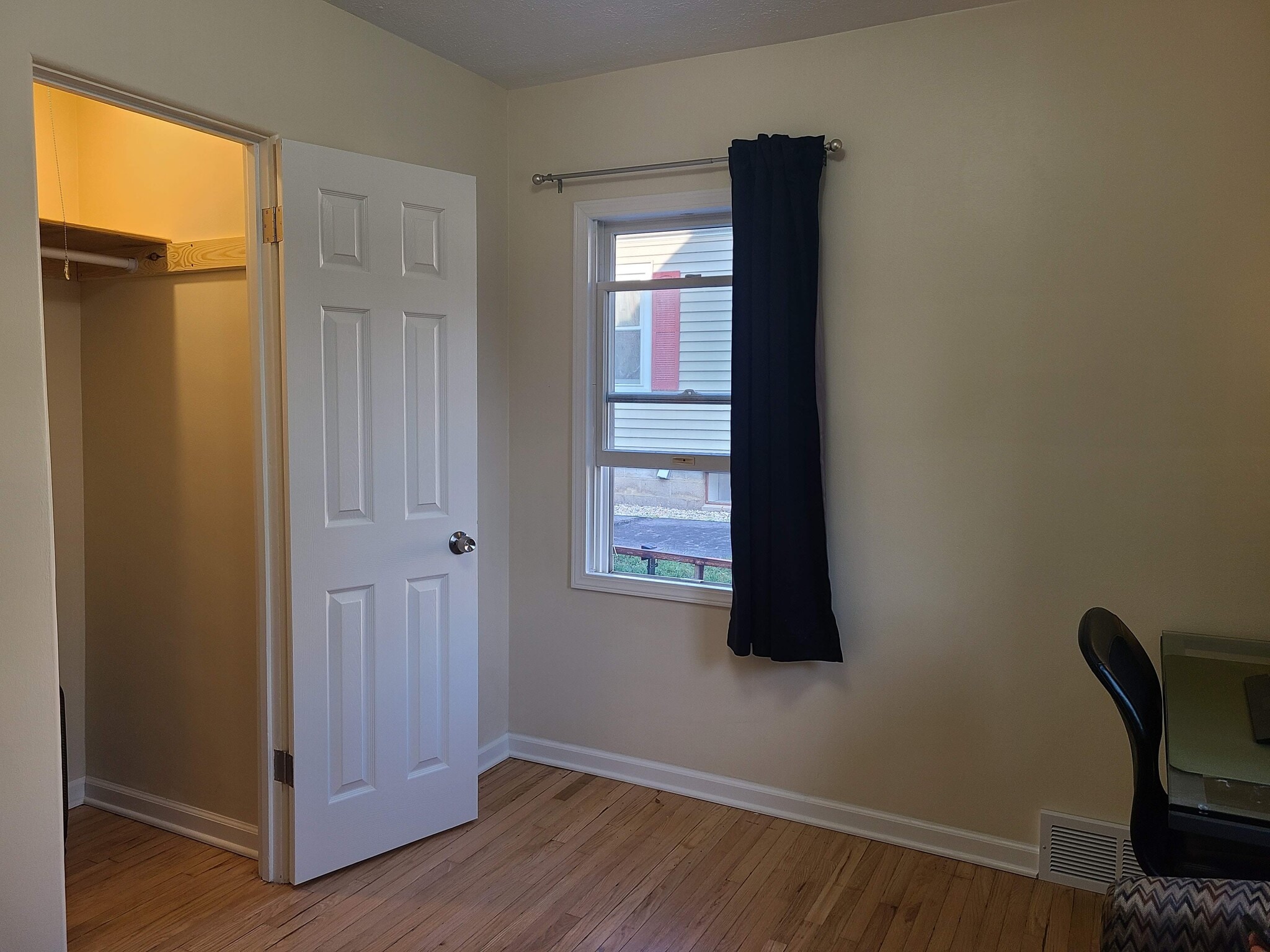 Downstairs bedroom #1 - 707 E Wood St
