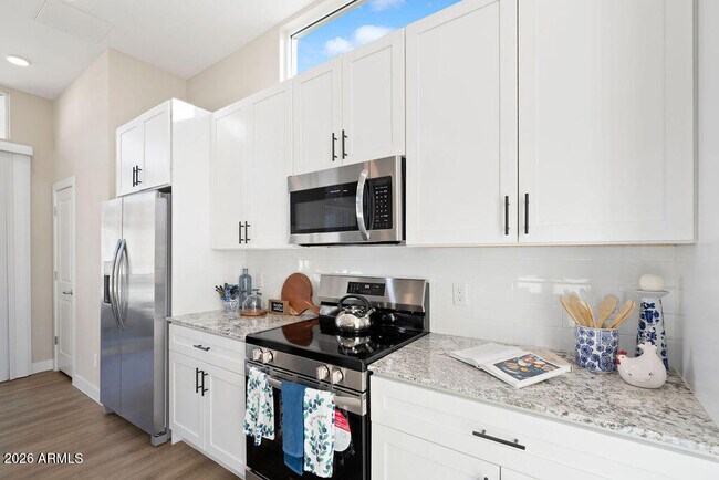 Building Photo - 1927 S Recker Rd